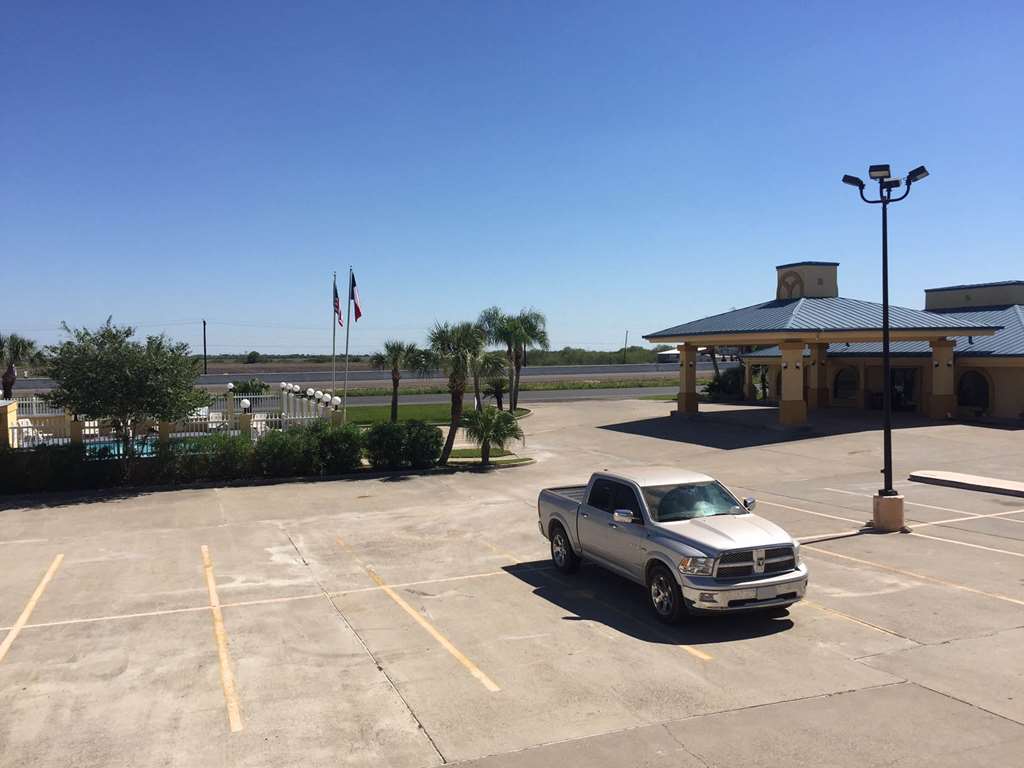 Americas Best Value Inn Bishop/Kingsville Konforlar fotoğraf